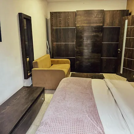 Private Pool Ultra Modern 4 Bedroom Playstation Play & Garage * Ta Cantar